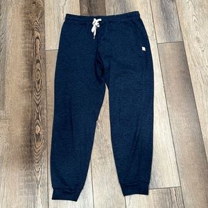 Vuori performance jogger navy heather small